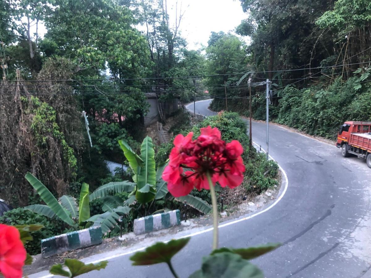 Maple Homestay Kalimpong Esterno foto